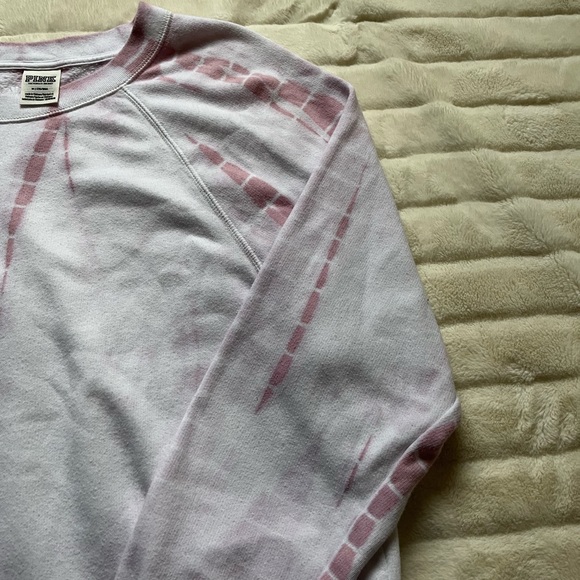 VS PINK crew neck - Picture 3 of 5